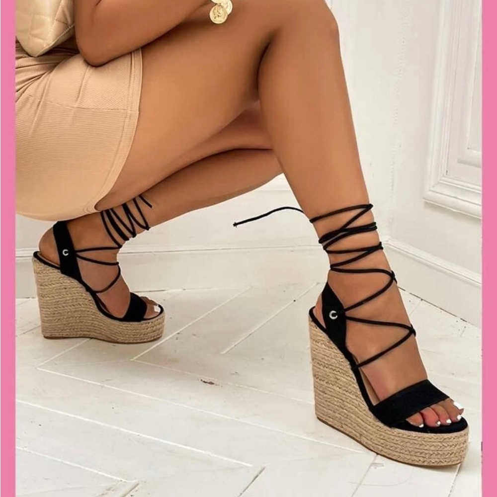 Peep toe wedges